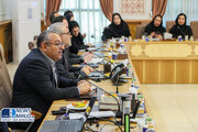ببینید |