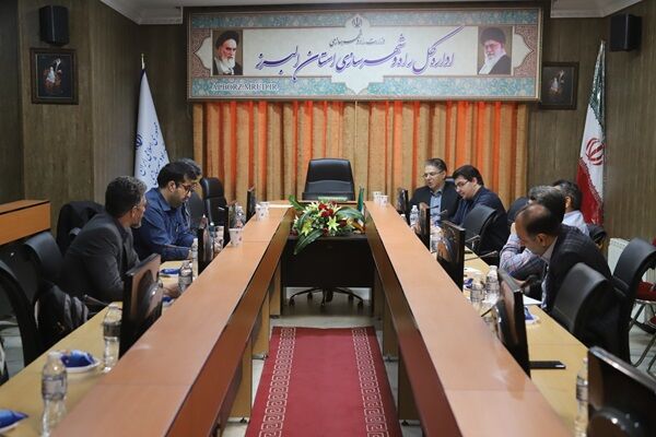 جلسه مدیریت بحران راه و شهرسازی استان البرز