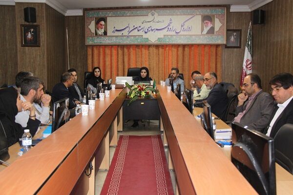 برگزاری چهاردهمین جلسه کمیته فنی راه و شهرسازی استان البرز در سال ۱۴۰۴ جلسه کمیته فنی اداره کل راه و شهرسازی استان البرز