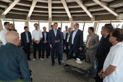 معاون وزیر راه و شهرسازی و مدیرعامل شرکت فرودگاه‌ها و ناوبری هوایی ایران با حضور در فرودگاه بوشهر از طرح‌های مختلف توسعه‌ای و بهسازی بازدید کرد و دستورهای لازم برای تسریع امور و تأمین تجهیزات صادر شد