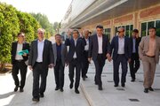 معاون وزیر راه و شهرسازی و مدیرعامل شرکت فرودگاه‌ها و ناوبری هوایی ایران با حضور در فرودگاه بوشهر از طرح‌های مختلف توسعه‌ای و بهسازی بازدید کرد و دستورهای لازم برای تسریع امور و تأمین تجهیزات صادر شد