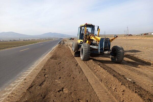 ترمیم و نگهداری بیش از ۶۰۰۰ کیلومتر از کریدورهای کشور در نیمه نخست ۱۴۰۴ کاهش ۱۱ درصدی تلفات جاده ای در همدان