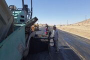 ببینید| بازدید مدیر کل راه و شهرسازی سیستان و بلوچستان از عملیات احداث بزرگراه در محور زاهدان - خاش