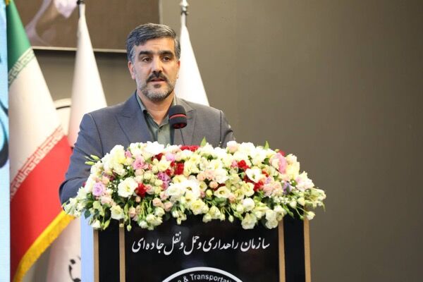سفرهای اربعین حسینی صحنه‌هایی از نمایش فداکاری فعالان بخش حمل و نقل جاده‌ای بود