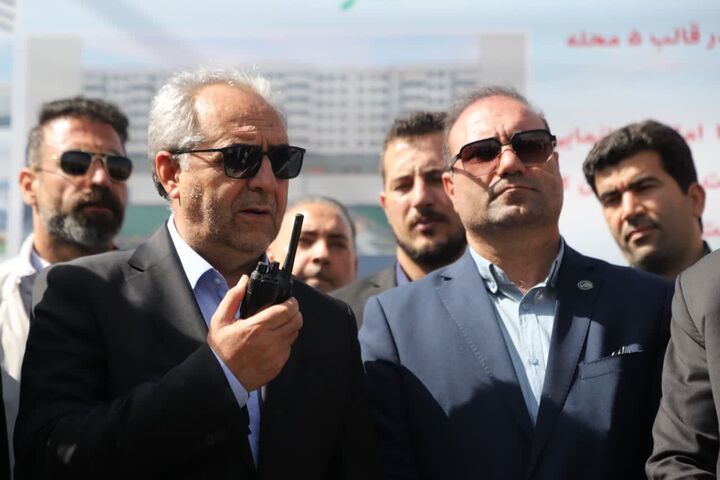 افتتاح