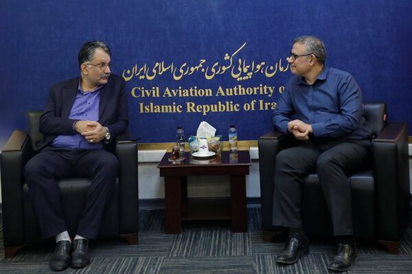 نشست رئیس سازمان هواپیمایی کشوری با استاندار خراسان جنوبی و نمایندگان مجلس