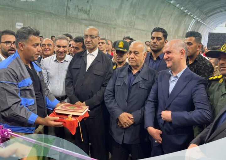 افتتاح تونل سیاه‌طاهر در محور جوانرود - ثلاث‌باباجانی