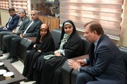 ببینید | تجلیل وزیر راه و شهرسازی از خانوادههای معظم شهدا در بوشهر
