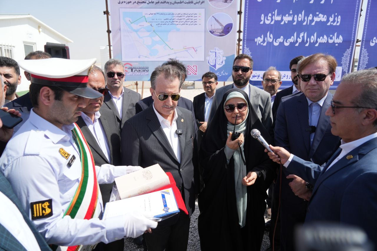 نگین درخشان جنوب میزبان وزیر راه و شهرسازی/ راه و مسکن بوشهر جان می‌گیرد