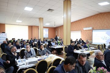 نشست پایش برنامه عملیاتی ادارات کل راه و شهرسازی استان‌ها به میزبانی البرز