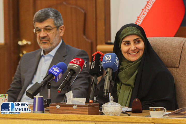ببینید | آیین امضای قراردادهای تامین ناوگان ریلی با حضور وزیر راه و شهرسازی