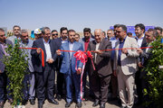 آزادراه شیراز - اصفهان نقش هدایت ترانزیت از مرکز به جنوب را بر عهده دارد