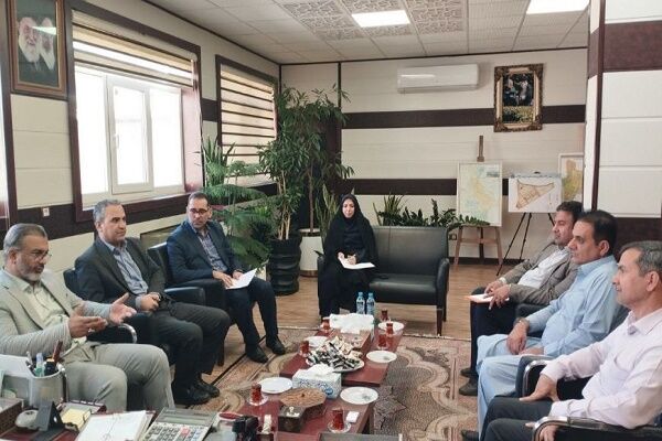 تامین مسکن مناسب برای حمایت از خانواده‌های شهدا و ایثارگران در اولویت است