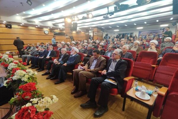 معرفی و انتصاب «منوچهر خواجه دلویی» به سمت رییس بنیاد مسکن انقلاب اسلامی