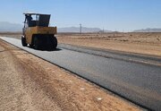 آغاز اجرای عملیات آسفالت راه روستایی قوامیه بخش دیهوک در خراسان جنوبی