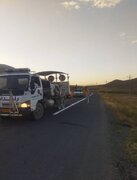 خط کشی روکش های آسفالت محور اصلی سلماس-ارومیه محدوده گولان و محور فرعی سلماس-هشتیان محدوده تمر و شورگل