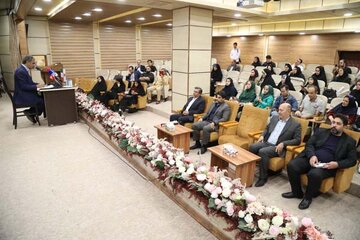 ببینید|نشست خبری مدیر کل راهداری و حمل و نقل جاده‌ای استان البرز با اصحاب رسانه