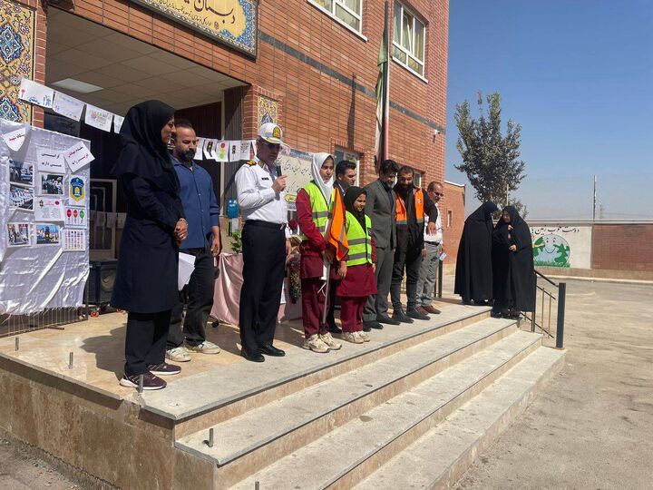 ببینید|همایش ارتقای ایمنی دانش آموزان مدارس حاشیه راه ها در بخش تنکمان استان البرز