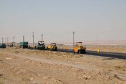ببینید | عملیات روکش آسفالت محور ماهدشت اشتهارد