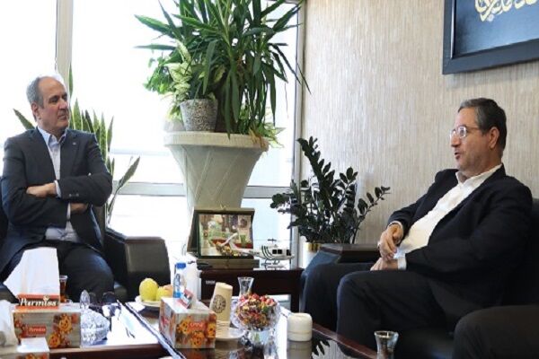 توسعه سطوح پروازی و راهکارهای افزایش سرمایه گذاری‌ها در فرودگاه ارومیه بررسی شد