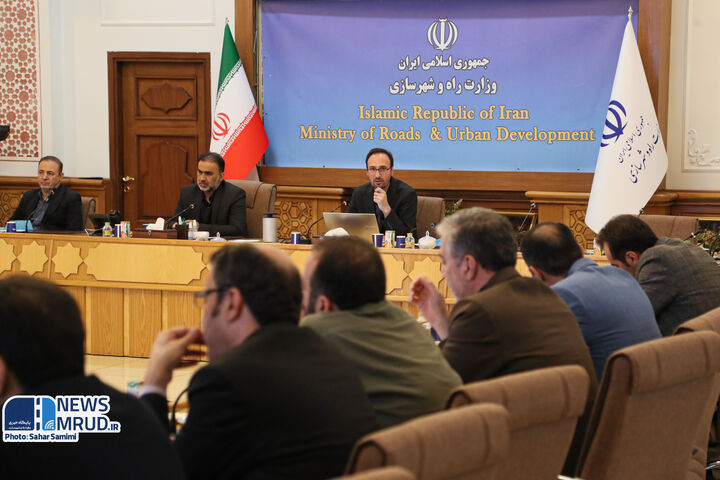 ببینید | نشست تبیین راهبردهای تدوین برنامه تحول دیجیتال وزارت راه و شهرسازی