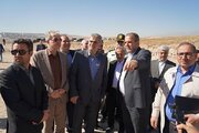 ببینید : بازدید علی نبیان مدیرعامل سازمان ملی زمین و مسکن و هیئت همراه از پروژه‌های نهضت ملی مسکن اردبیل