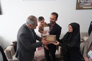ببینید: افتتاح ۴۶۰ واحد مسکونی در اردبیل با حضور علی نبیان معاون وزیر راه و شهرسازی و مدیرعامل سازمان ملی زمین و مسکن و هیئت همراه