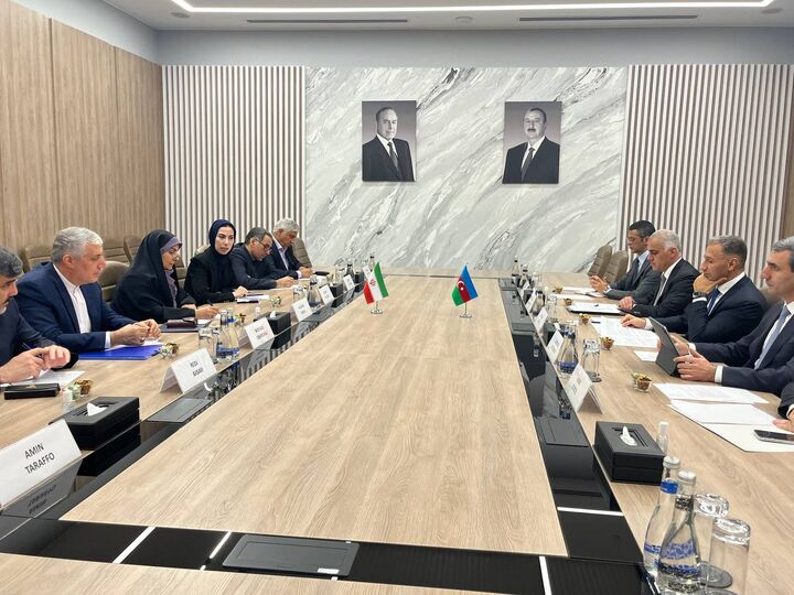 ببینید | نشست وزیر راه و شهرسازی با وزیر راه و ارتباطات دیجیتال جمهوری آذربایجان