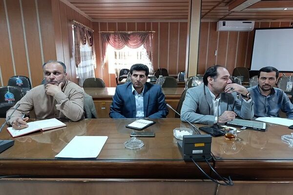 آماده سازی زمین طرح جوانی جمعیت در شهرستان خمین  ️جلسه شورای مسکن شهرستان خمین
