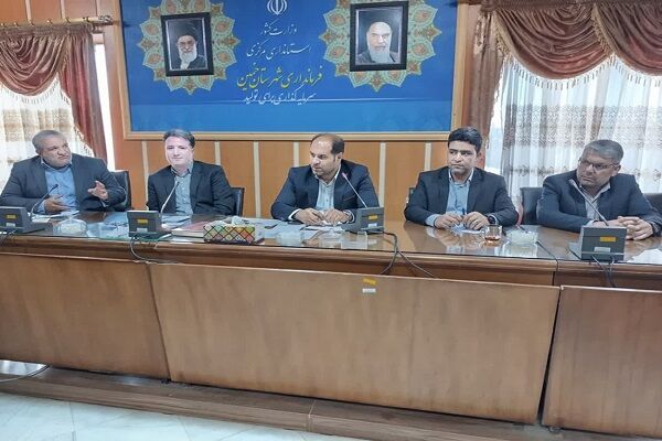 آماده سازی زمین طرح جوانی جمعیت در شهرستان خمین