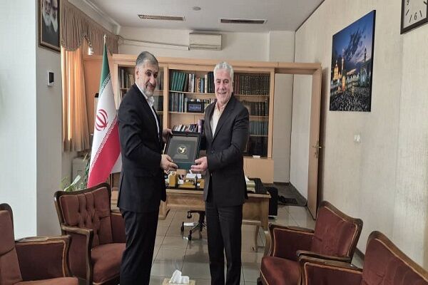تأکید بر تقویت تعاملات اجرایی در دیدار مدیرعامل «هما» با معاون مالی نهاد ریاستجمهوری هما