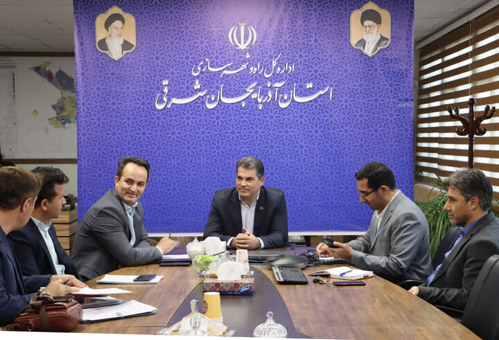 جلسه بررسی مشکلات و موانع عمرانی شهرستان شبستر شبستر