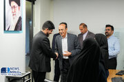 ببینید | بازدید مدیرعامل شرکت عمران شهرهای جدید از ستاد جامع ارتباط مردمی (میز خدمت)
