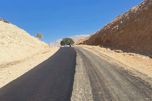 آغاز عملیات آسفالت راه‌های روستایی ۸۵۰ خانوار در دیشموک