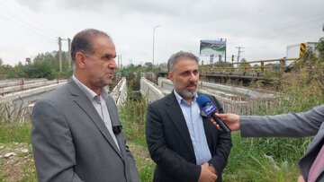 بازدید میدانی مدیرکل راه و شهرسازی مازندران و نماینده مردم نور و محمودآباد از پروژههای نیمهتمام محور آمل – چمستان