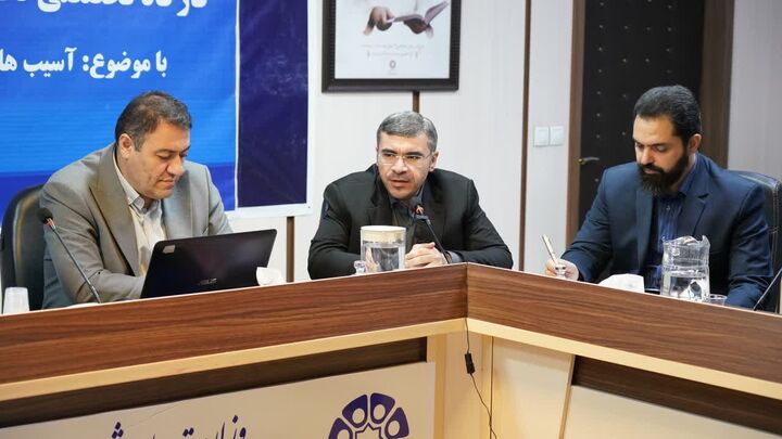برگزاری سومین نشست تخصصی بررسی آسیبها و ظرفیتهای اجتماعی فرهنگی شهرهای جدید در مهستان جلسه