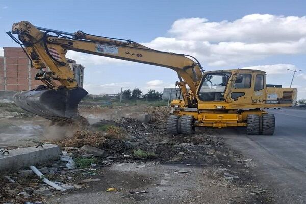 عملیات پاکسازی و زیبا سازی حریم راه‌های استان مازندران اجرا می‌شود