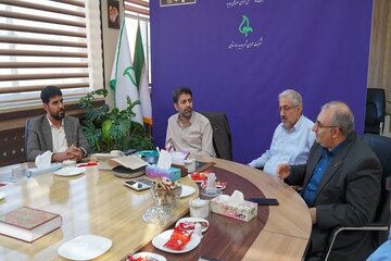 بررسی پیشرفت پروژه های نهضت ملی مسکن و تامین مسکن خانواده شهدا و ایثارگران در شهر جدید بهارستان