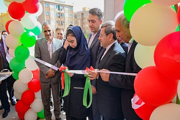 افتتاح هنرستان ۲۱ کلاسه پرنیان در فاز ۶ شهر جدید پرند