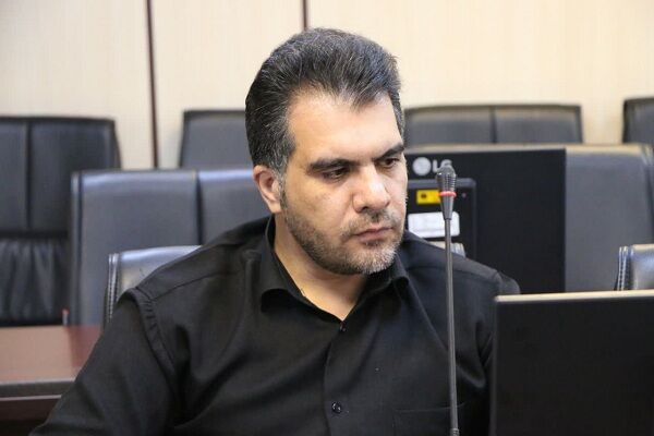 توسعه و رونق اقتصادی با صدور مجوز فعالیت برای ۱۳ شرکت حملونقل کالا در استان مرکزی عباس گرامی اراک