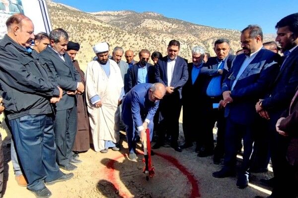 آغاز عملیات آماده‌سازی زمین  ۹ هکتاری طرح جوانی جمعیت دیشموک کهگیلویه و بویراحمد