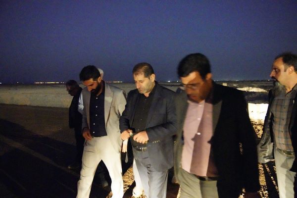 بازدید مدیرکل راه و شهرسازی استان اصفهان از اراضی ملی و پروژه‌ نهضت ملی مسکن شهرستان هرند