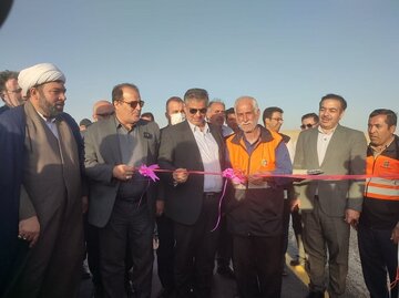 ۵ پروژه راه‌های فرعی و روستایی در بخش نوبران شهرستان ساوه به بهره‌برداری رسید