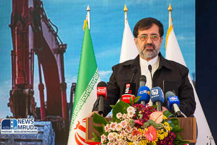 آغاز پروژههای بزرگ ملی با مدیریت فرزانه صادق در دولت چهاردم آزادراه ساوه