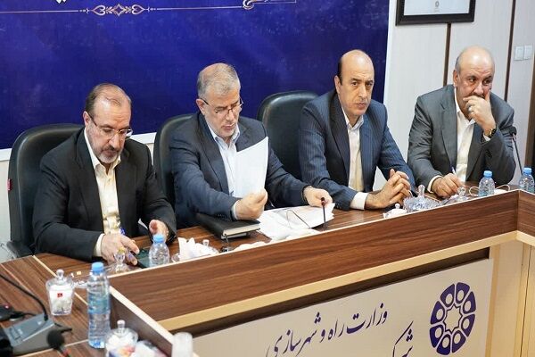 برنامه ریزی جدی برای رفع موانع زیرساختی و تسریع در تکمیل پروژههای عمرانی شهر جدید مهستان جلسه