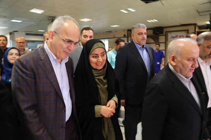 بازدید وزیر راه و شهرسازی از بیمارستان امام خمینی(ره) ساری در سالروز ولادت حضرت زینب(س)