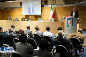 ببینید | نشست مشارکت مردم و نهادهای محلی در تهیه طرح های توسعه و عمران شهری