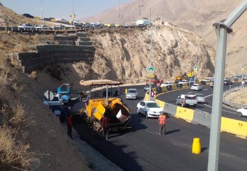 بهسازی، روکش آسفالت و خطکشی ۶ کیلومتر از محور تهران – شمیرانات