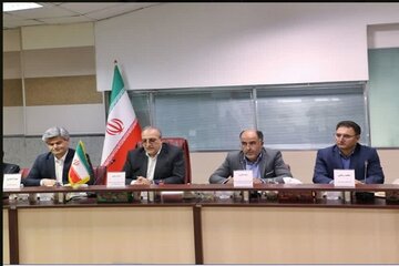 ویدیو| جلسه ملاقات مرزی مسئولان پایانه مرزی تمرچین و حاج عمران اقلیم کردستان عراق با حضور مدیر کل راهداری و حمل و نقل جاده ای آذربایجان غربی