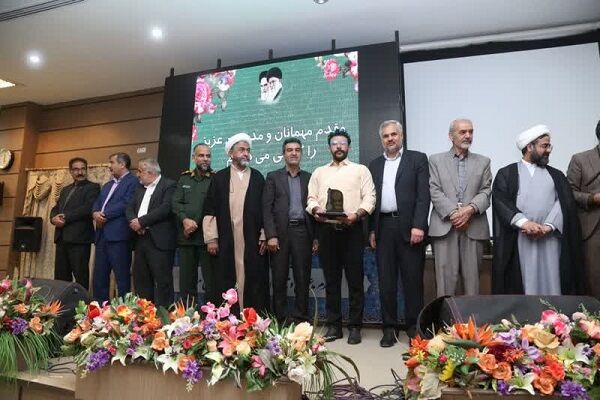 خادمان زائران اربعین ۱۴۰۴ در چهارمحال و بختیاری تجلیل شدند اا